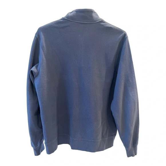 Vineyard vines blue sweatshirt with zipper 
Size small
Good condition - Picture 2 of 6